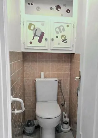 아파트 Casalionelantibes Large With Ac, King-size Bed, Garden And Parking *