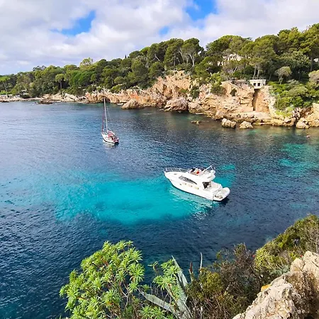 Casalionelantibes Large With Ac, King-size Bed, Garden And Parking * 앙티브